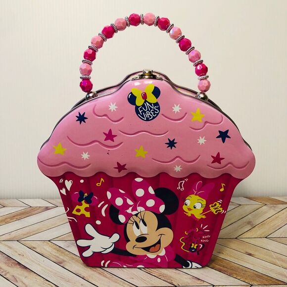 Minnie Mouse Cupcake Tin Lunchbox - Picture 1 of 8
